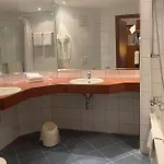 Amedia Frankfurt Trademark Collection By Wyndham Hotel 4*