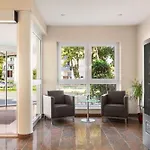 Hotel Amedia Frankfurt Trademark Collection By Wyndham 4*