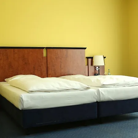 Amedia Frankfurt 4*