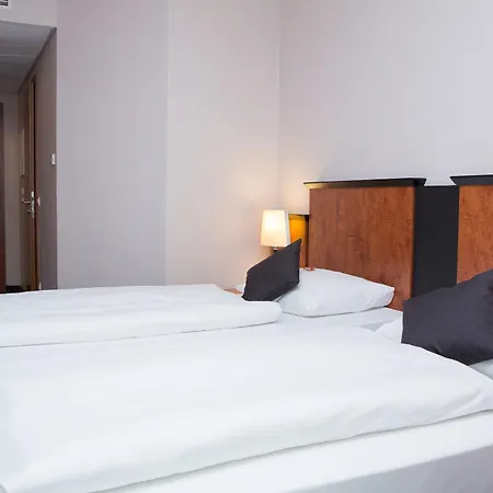 Amedia Frankfurt 4*