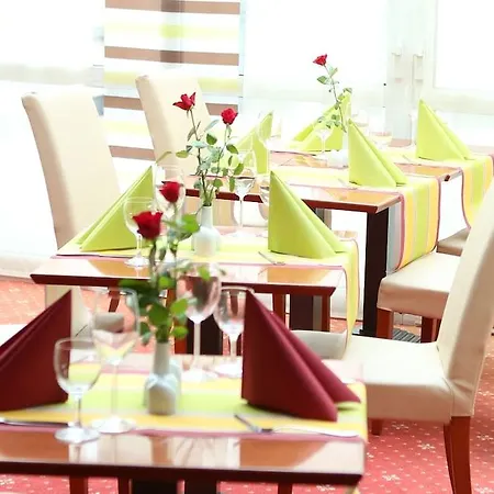 Hotel Amedia Frankfurt 4*
