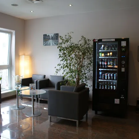 Amedia Frankfurt Trademark Collection By Wyndham