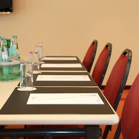 Amedia Frankfurt Trademark Collection By Wyndham Hotel 4*