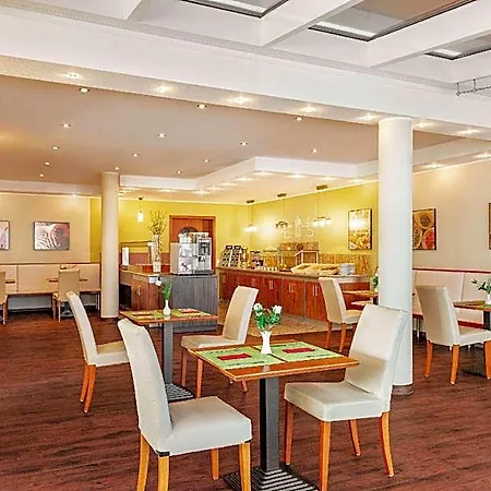 Amedia Frankfurt Trademark Collection By Wyndham Hotel Ruesselsheim