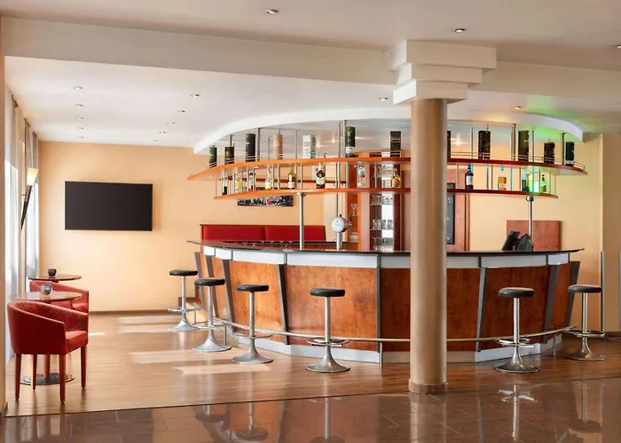 Amedia Frankfurt Trademark Collection By Wyndham Hotel 4*