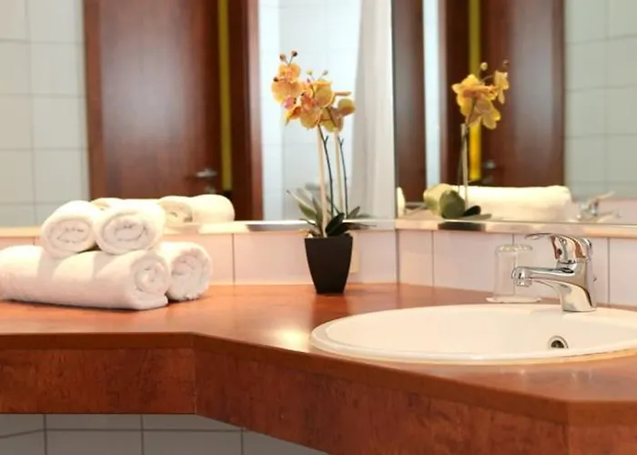 Amedia Frankfurt Trademark Collection By Wyndham Hotel